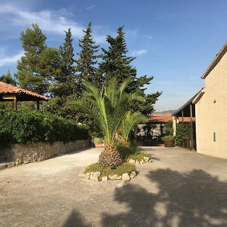 Agriturismo Bellajo - Ville Rustiche Con Piscina Agrigento Kültér fotó