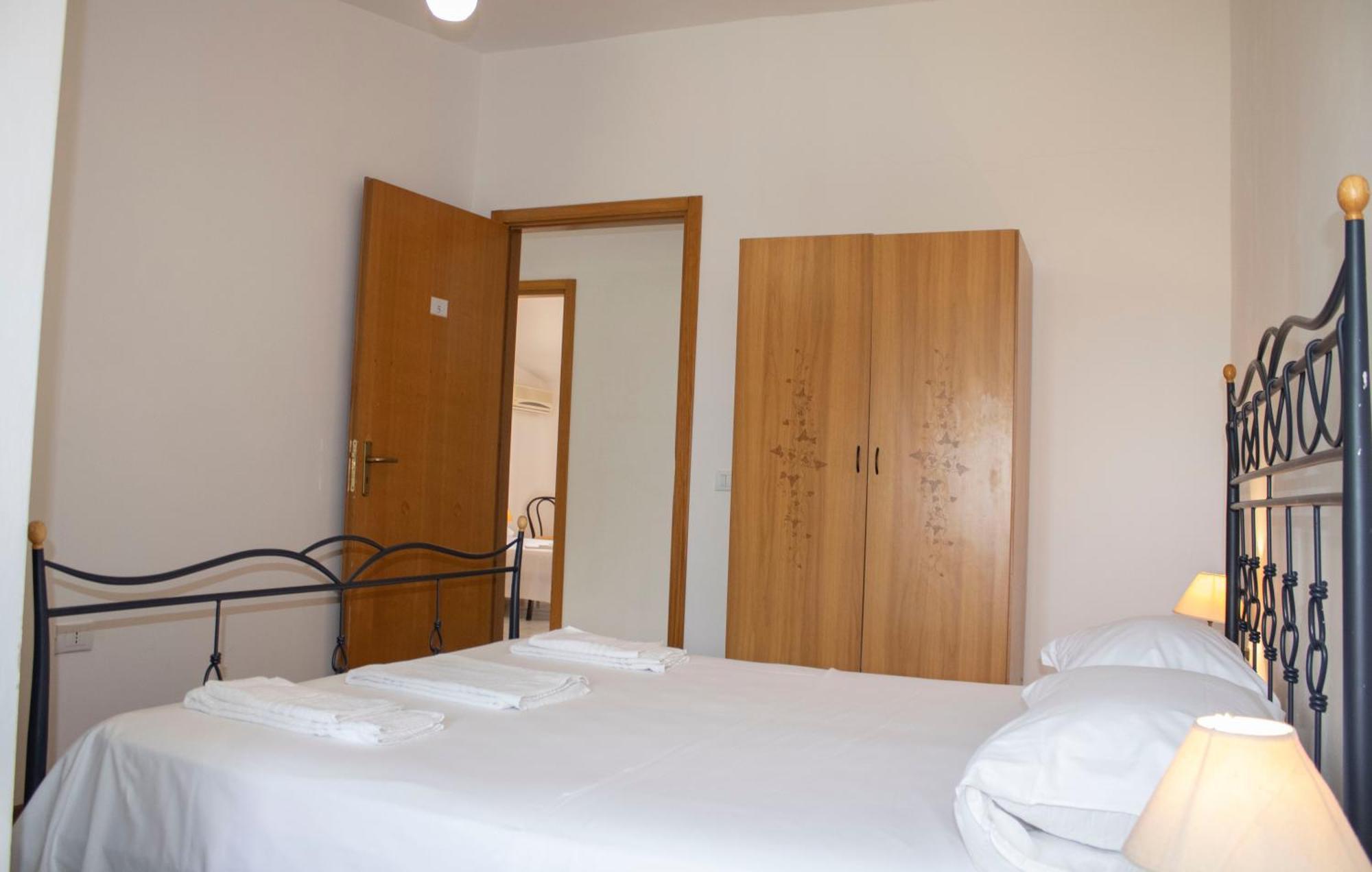 Agriturismo Bellajo - Ville Rustiche Con Piscina Agrigento Kültér fotó