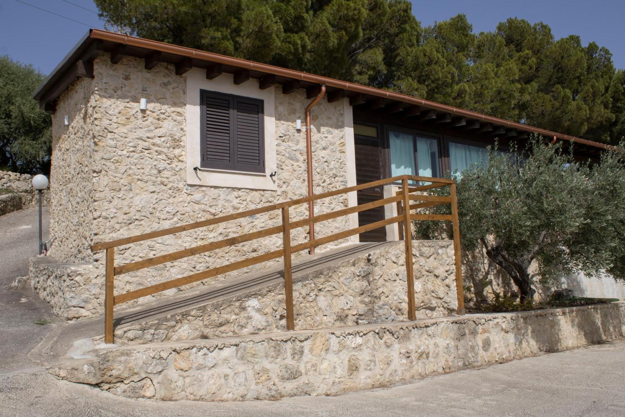 Agriturismo Bellajo - Ville Rustiche Con Piscina Agrigento Kültér fotó