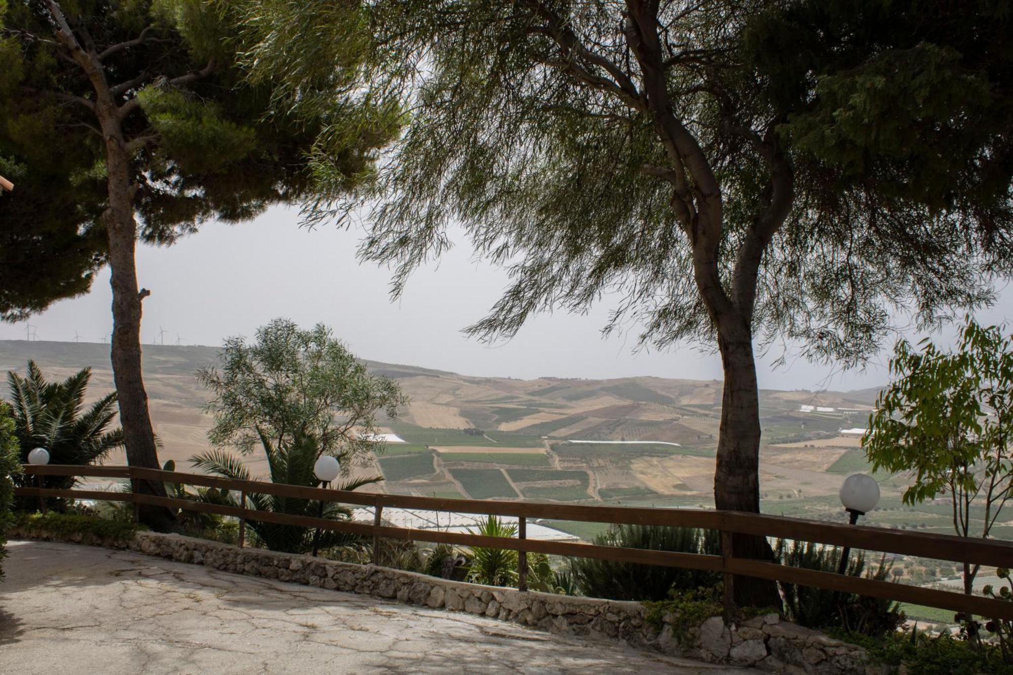Agriturismo Bellajo - Ville Rustiche Con Piscina Agrigento Kültér fotó