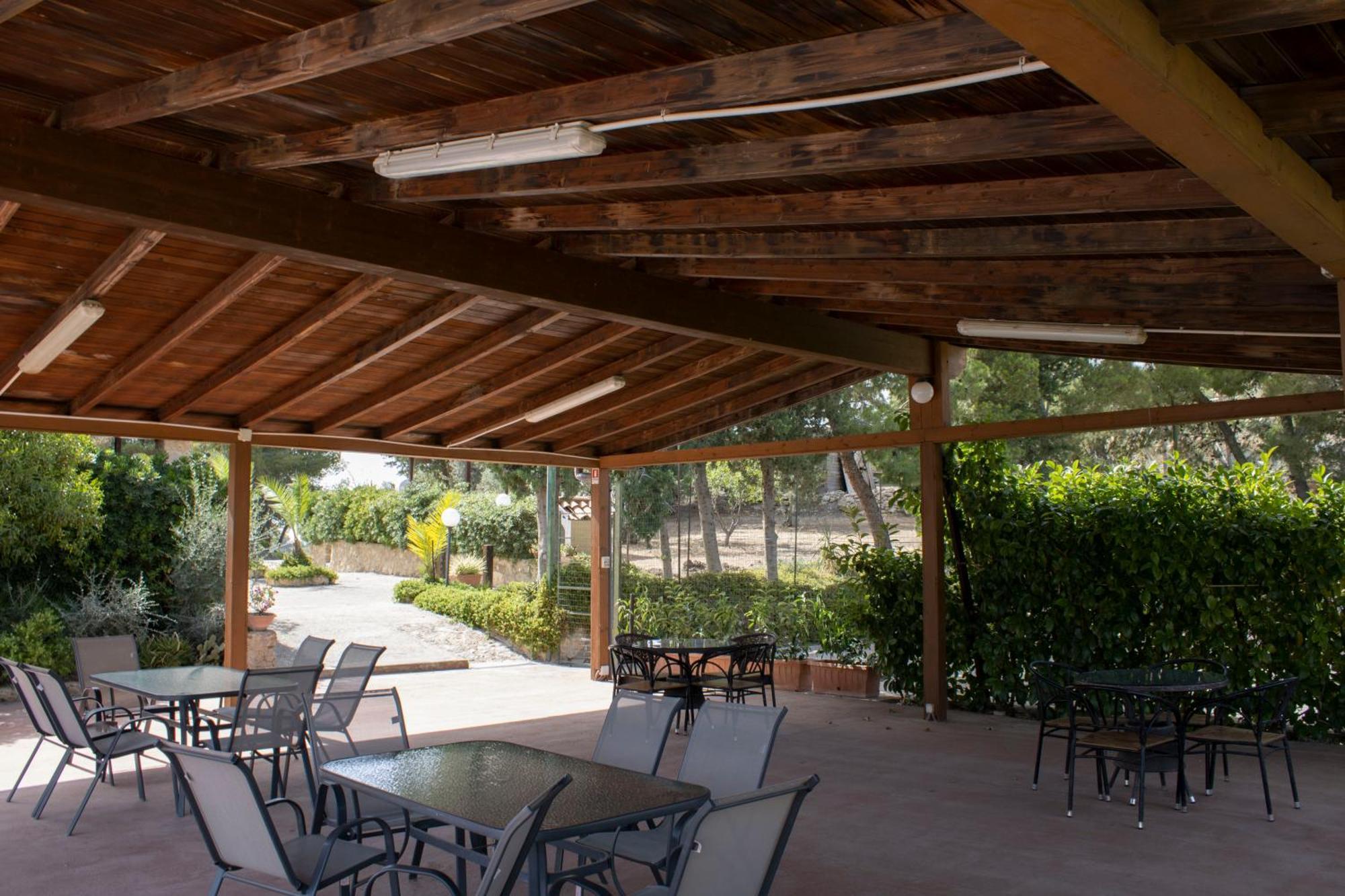 Agriturismo Bellajo - Ville Rustiche Con Piscina Agrigento Kültér fotó