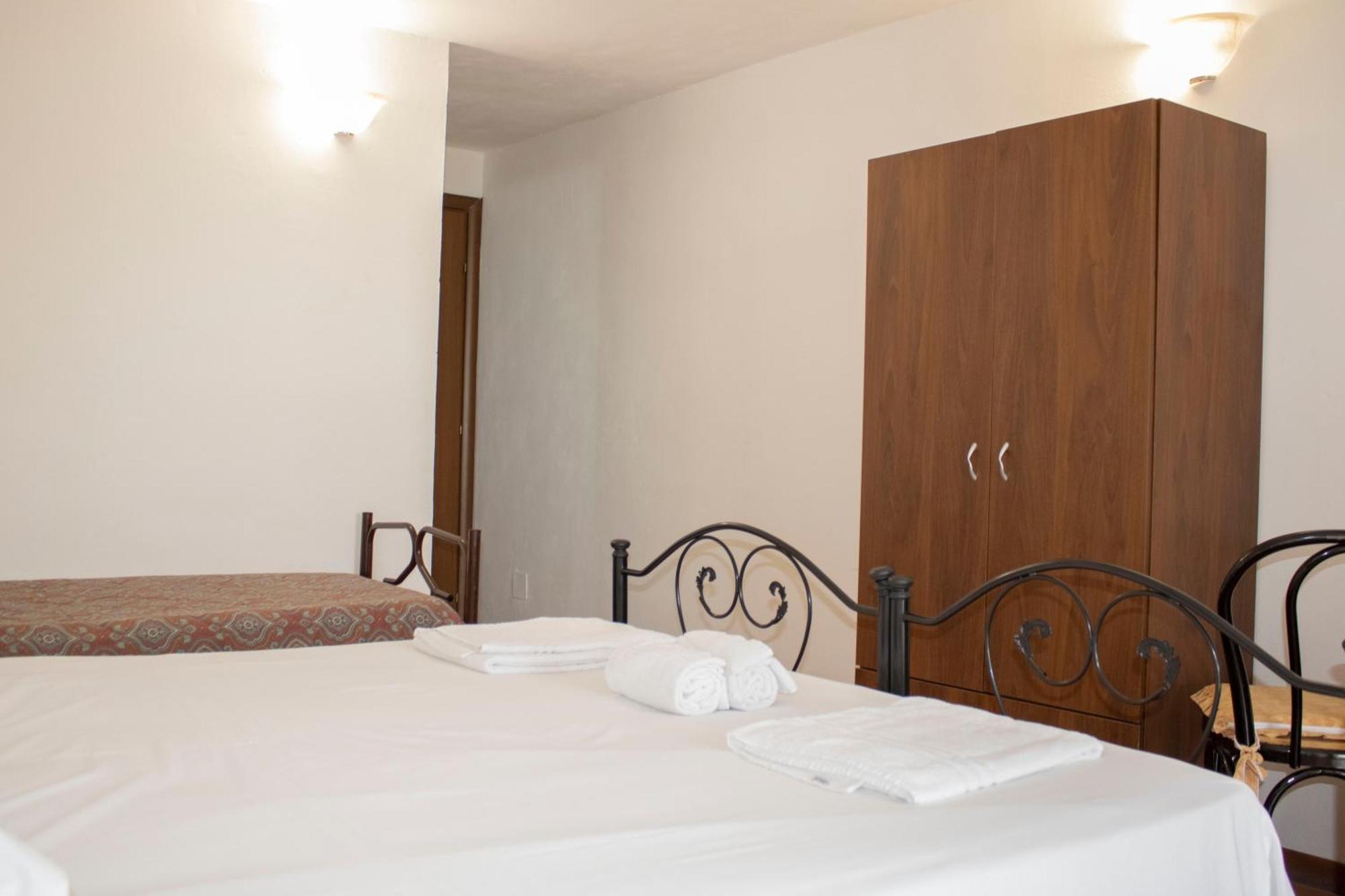 Agriturismo Bellajo - Ville Rustiche Con Piscina Agrigento Kültér fotó